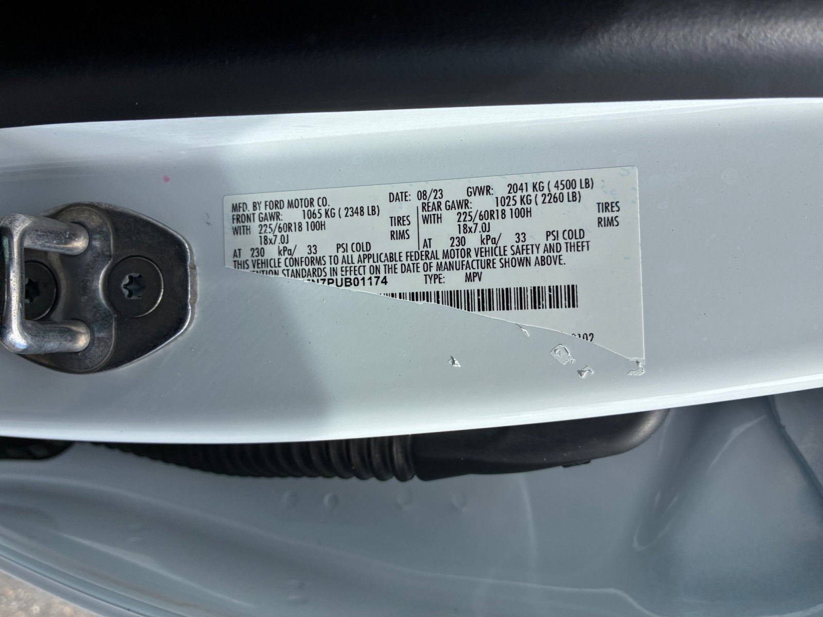 Certified 2023 Ford Escape ST-Line AWD/4WD image 25