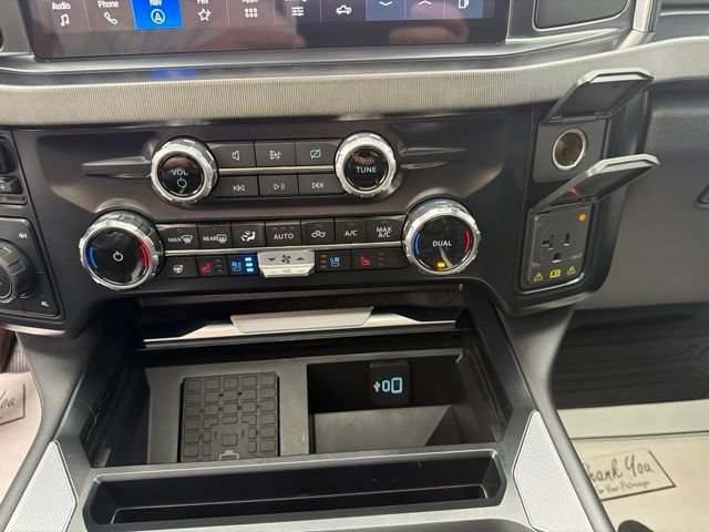 Certified 2024 Ford F450 Platinum w/ FX4 Off-Road Package AWD/4WD image 24