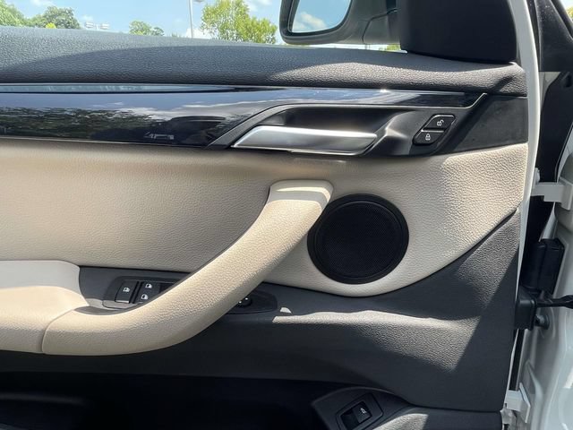 Used 2019 BMW X1 xDrive28i w/ Convenience Package AWD/4WD image 13