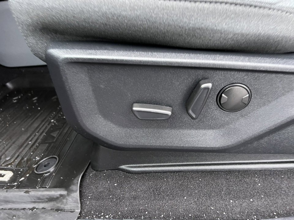 Certified 2023 Ford F150 XLT w/ Equipment Group 302A High image 14