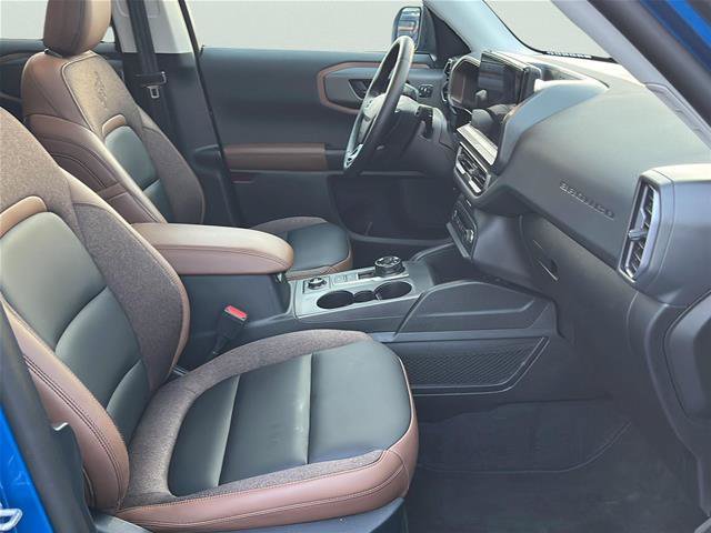 Certified 2025 Ford Bronco Sport Outer Banks w/ Outer Banks Tech Package+ AWD/4WD image 13