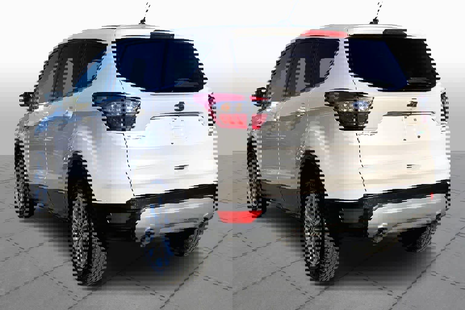 Certified 2017 Ford Escape SE image 11