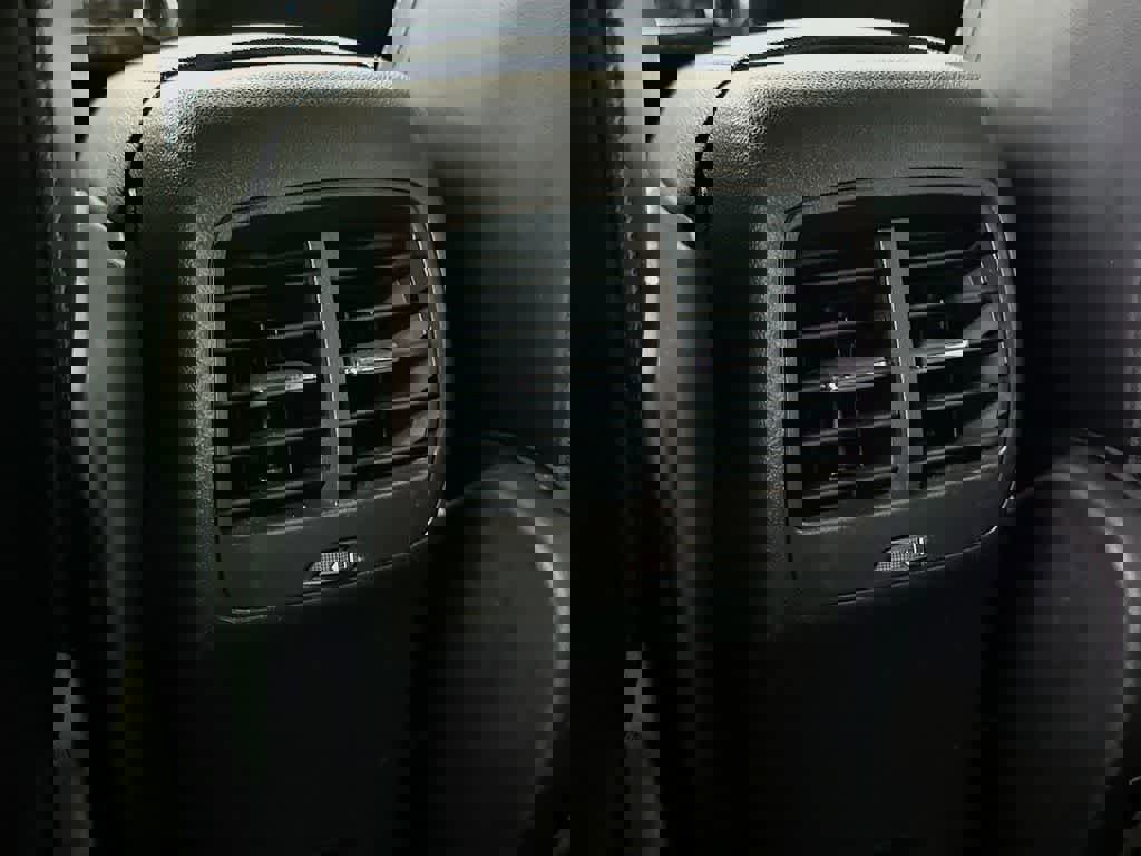 Certified 2024 Ford Escape ST-Line image 13