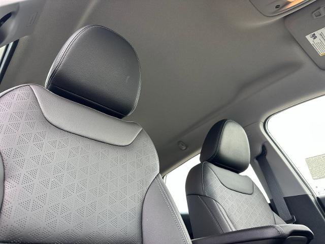 Used 2023 Chevrolet Bolt LT w/ Infotainment Package image 16