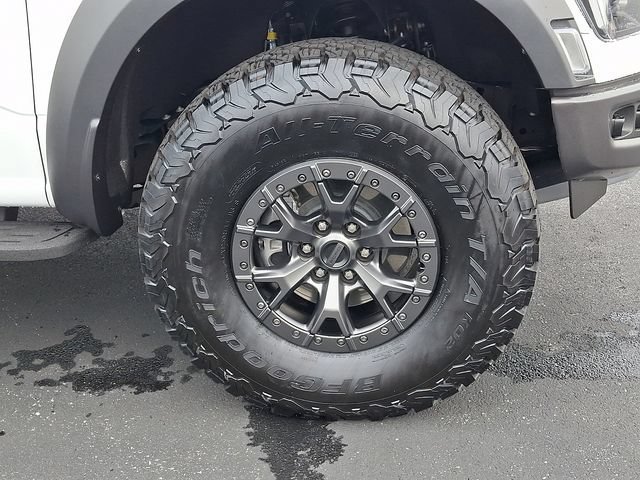 Certified 2022 Ford F150 Raptor w/ Raptor 37 Performance Package AWD/4WD image 8