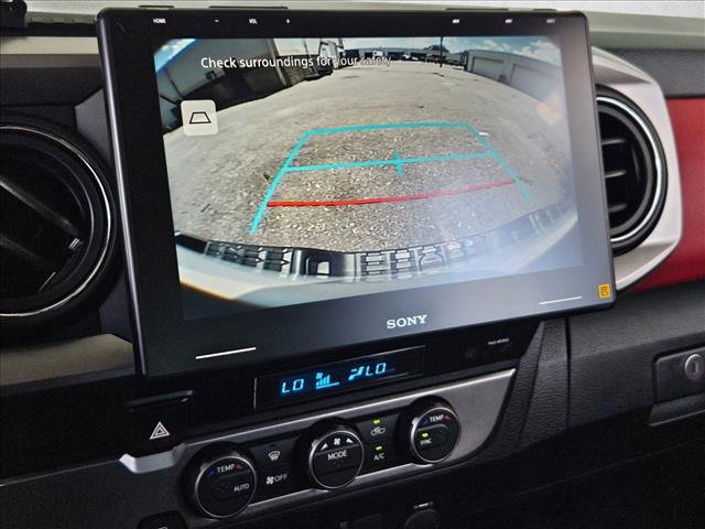 Used 2021 Toyota Tacoma SR5 RWD image 12