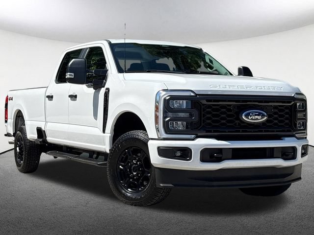 Certified 2024 Ford F250 XL w/ STX Appearance Package AWD/4WD image 2