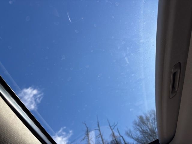 Used 2021 Kia Telluride EX w/ EX Premium Package image 18