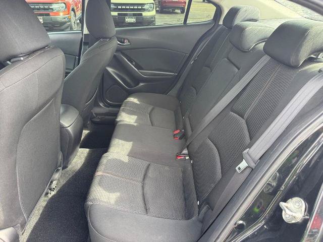 Used 2018 MAZDA MAZDA3 Sport w/ Preferred Equipment Package FWD image 8