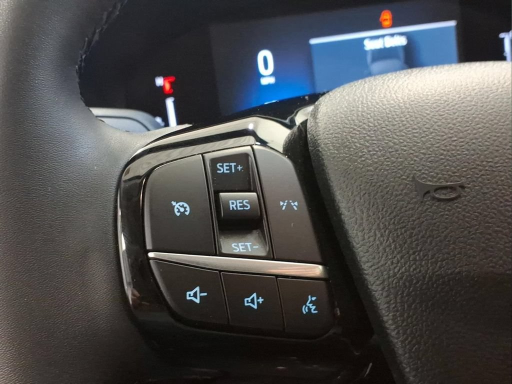 Certified 2023 Ford Escape Active AWD/4WD image 17