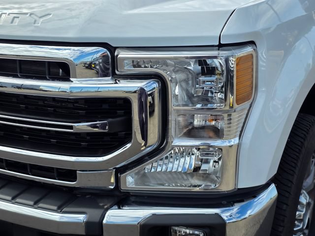 Certified 2022 Ford F250 Lariat AWD/4WD image 3