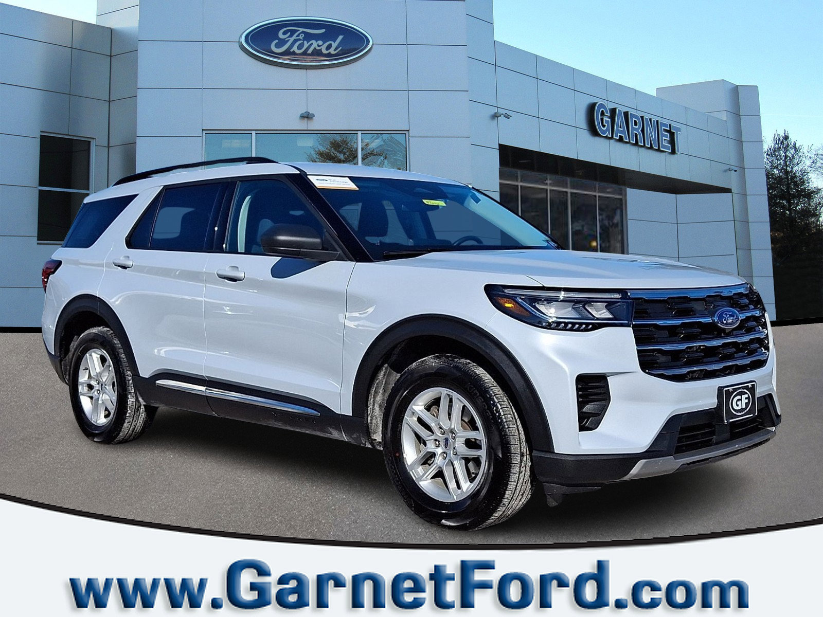 Certified 2025 Ford Explorer Active image 6