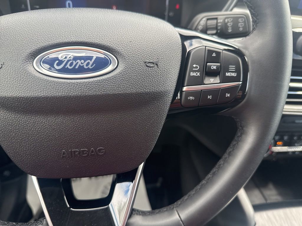 Certified 2023 Ford Escape Active AWD/4WD image 30