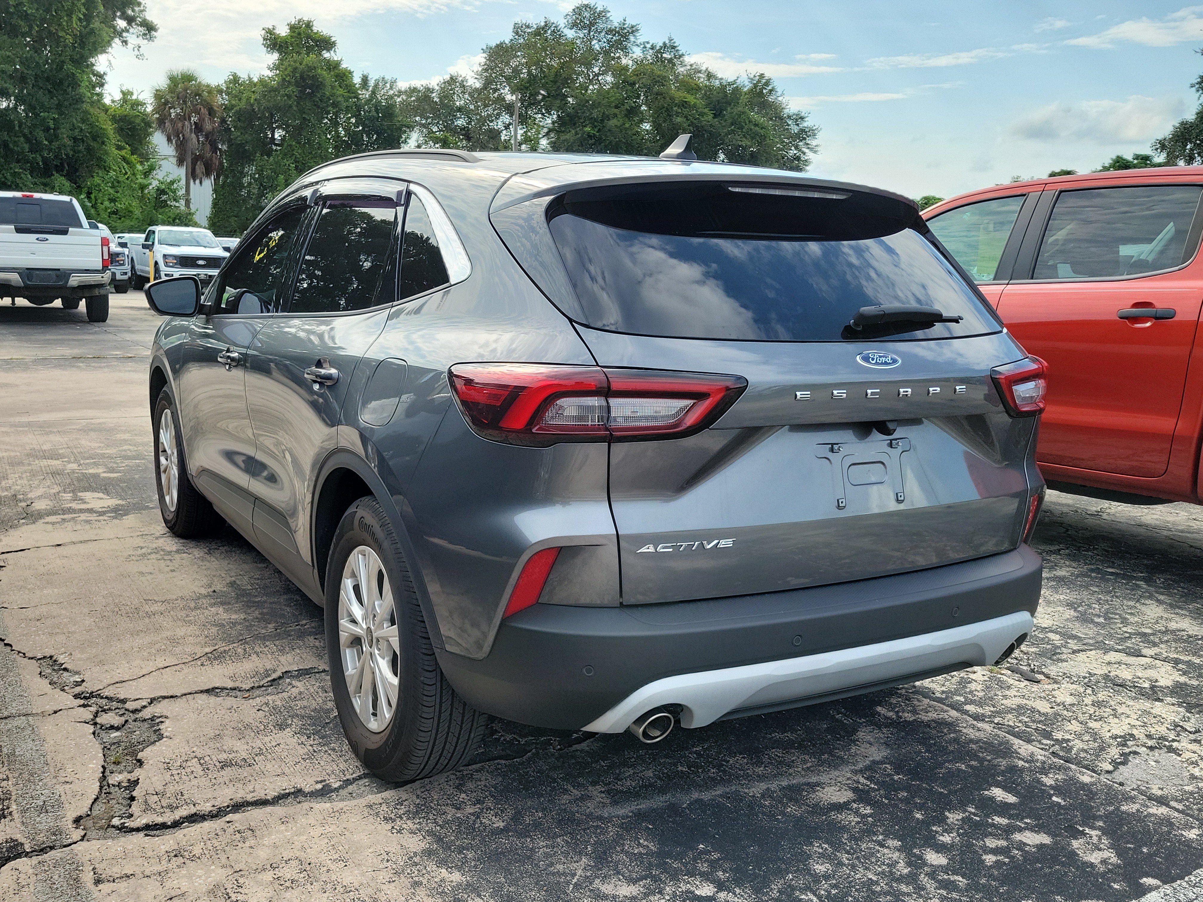 Certified 2024 Ford Escape Active w/ Tech Pack #2 FWD image 4