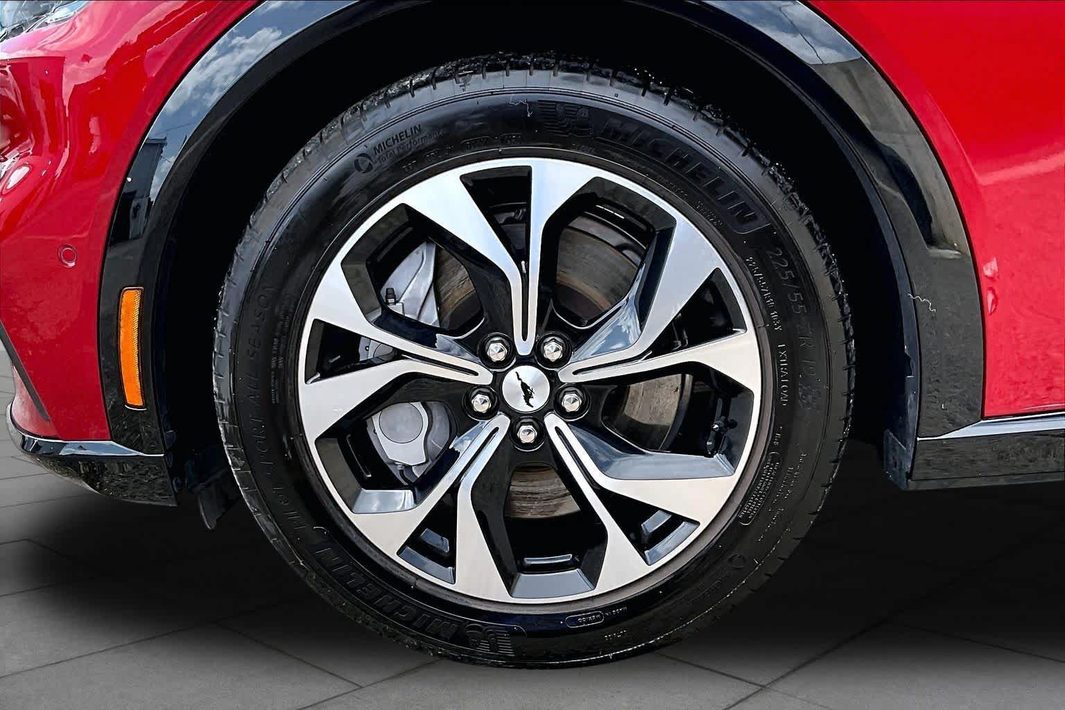 Certified 2021 Ford Mustang Mach-E Premium AWD/4WD image 10