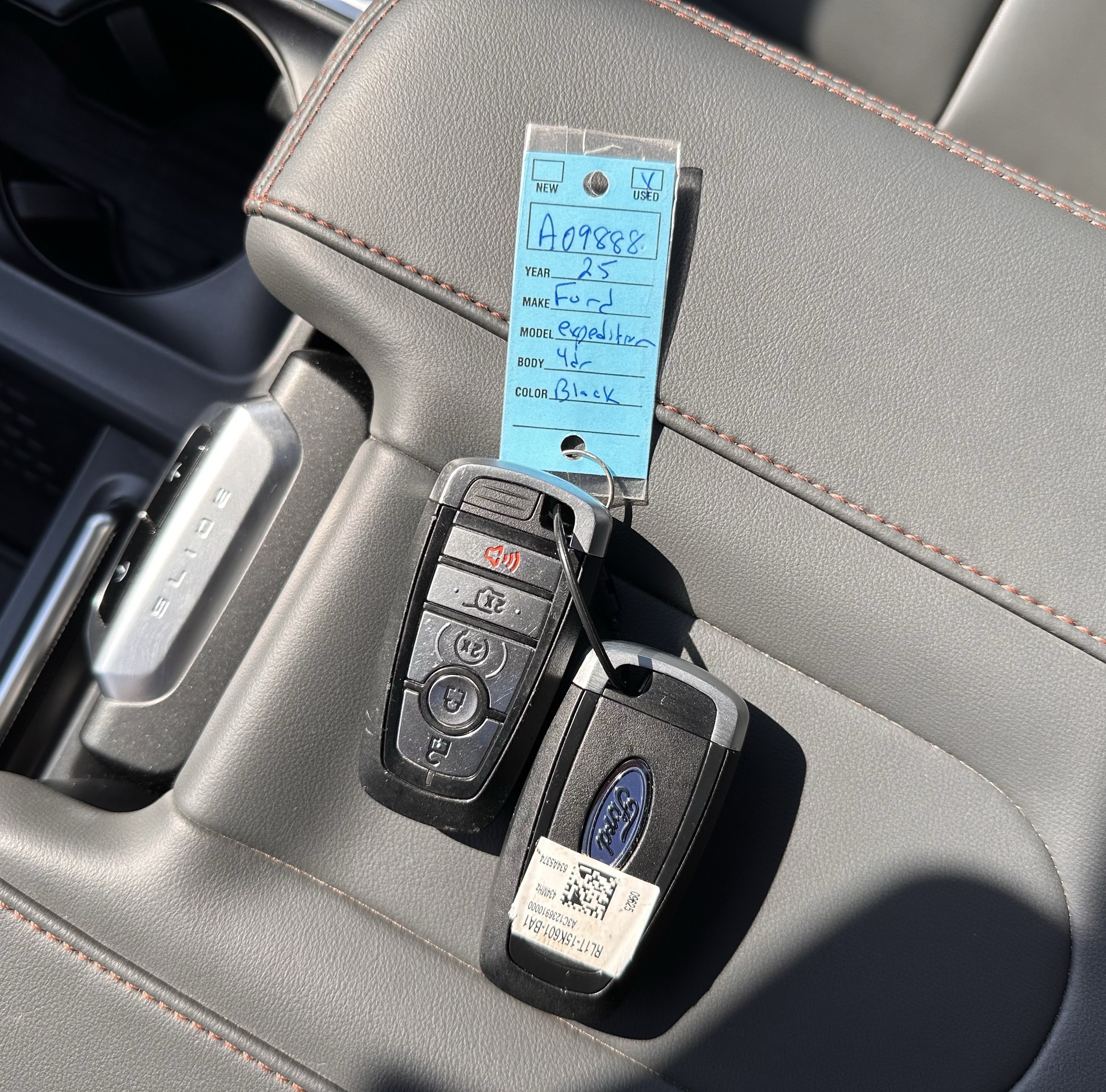 Certified 2025 Ford Expedition Active AWD/4WD image 30