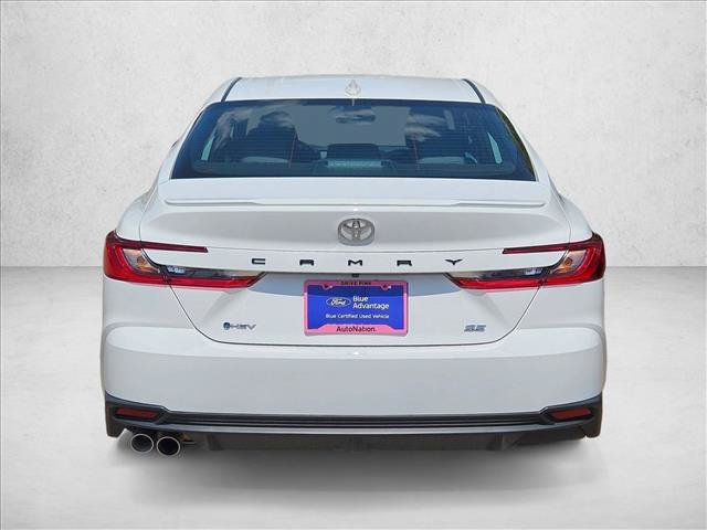 Used 2025 Toyota Camry SE w/ Convenience Package FWD image 6
