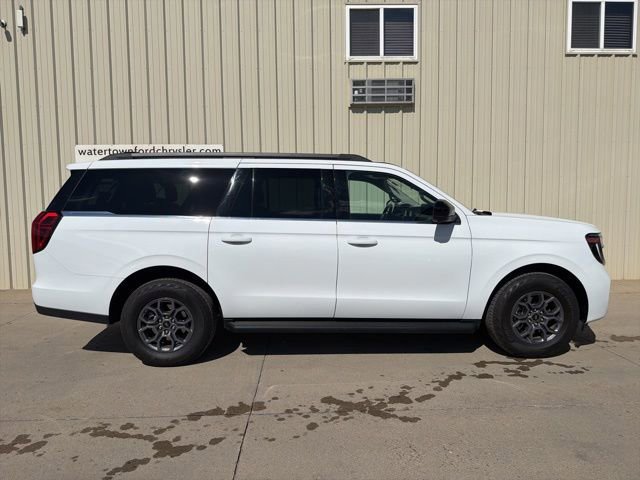 Certified 2025 Ford Expedition Max Active image 4