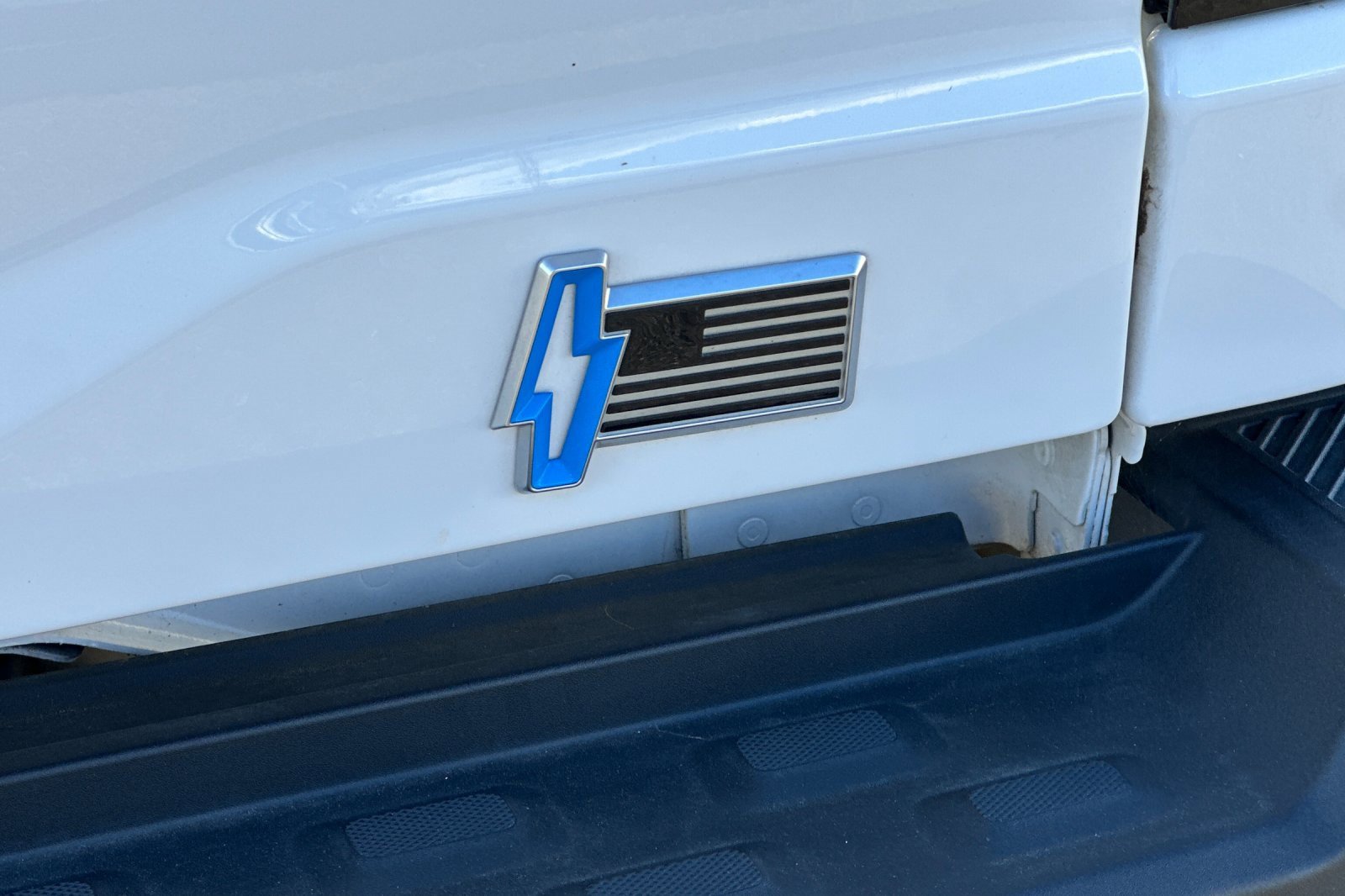 Certified 2023 Ford F150 Lightning Pro image 32