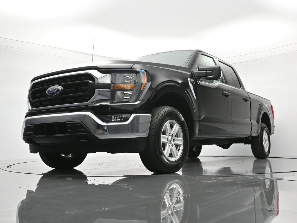 Certified 2023 Ford F150 XLT w/ Equipment Group 301A Mid image 3