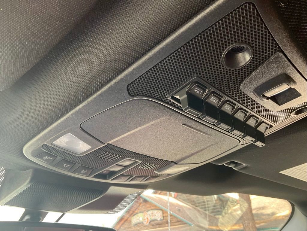 Certified 2022 Ford F350 Platinum w/ FX4 Off-Road Package image 71