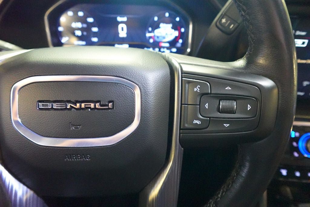Used 2024 GMC Sierra 2500 Denali Ultimate AWD/4WD image 14
