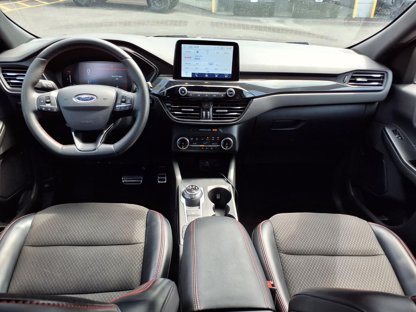 Certified 2024 Ford Escape ST-Line AWD/4WD image 12