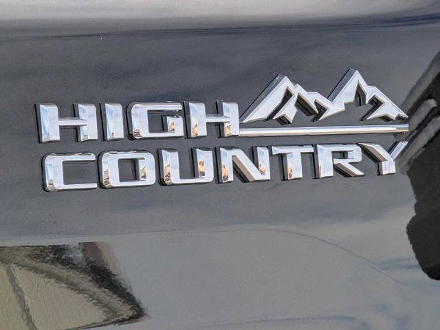Used 2023 Chevrolet Silverado 3500 High Country image 12