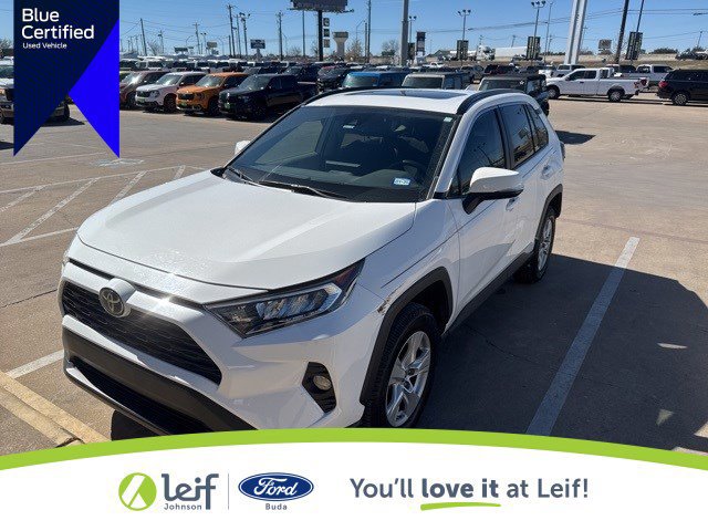 Used 2019 Toyota RAV4 XLE w/ Convenience Package image 5