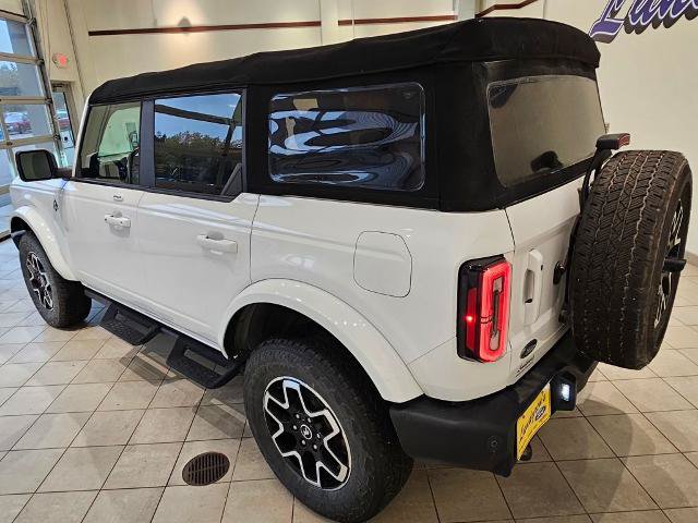 Certified 2022 Ford Bronco Outer Banks AWD/4WD image 3