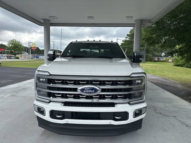 Certified 2024 Ford F250 Platinum w/ FX4 Off-Road Package AWD/4WD image 6