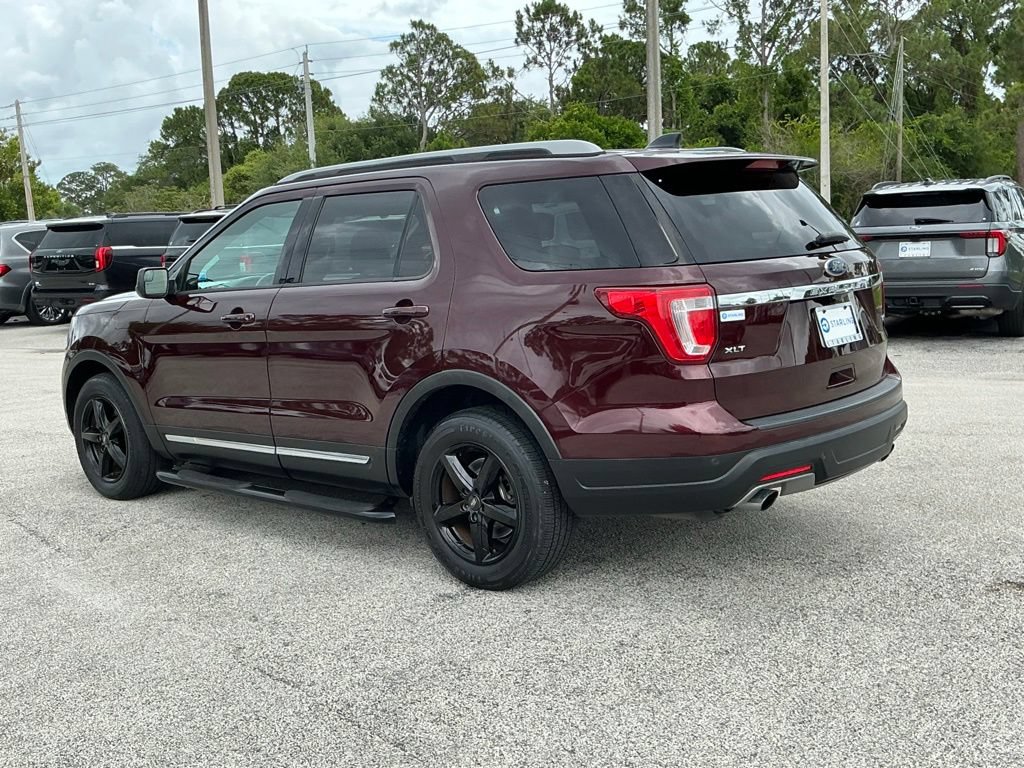 Certified 2018 Ford Explorer XLT FWD image 7