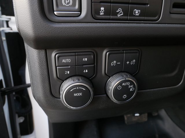 Used 2023 Chevrolet Tahoe Z71 w/ Luxury Package image 15