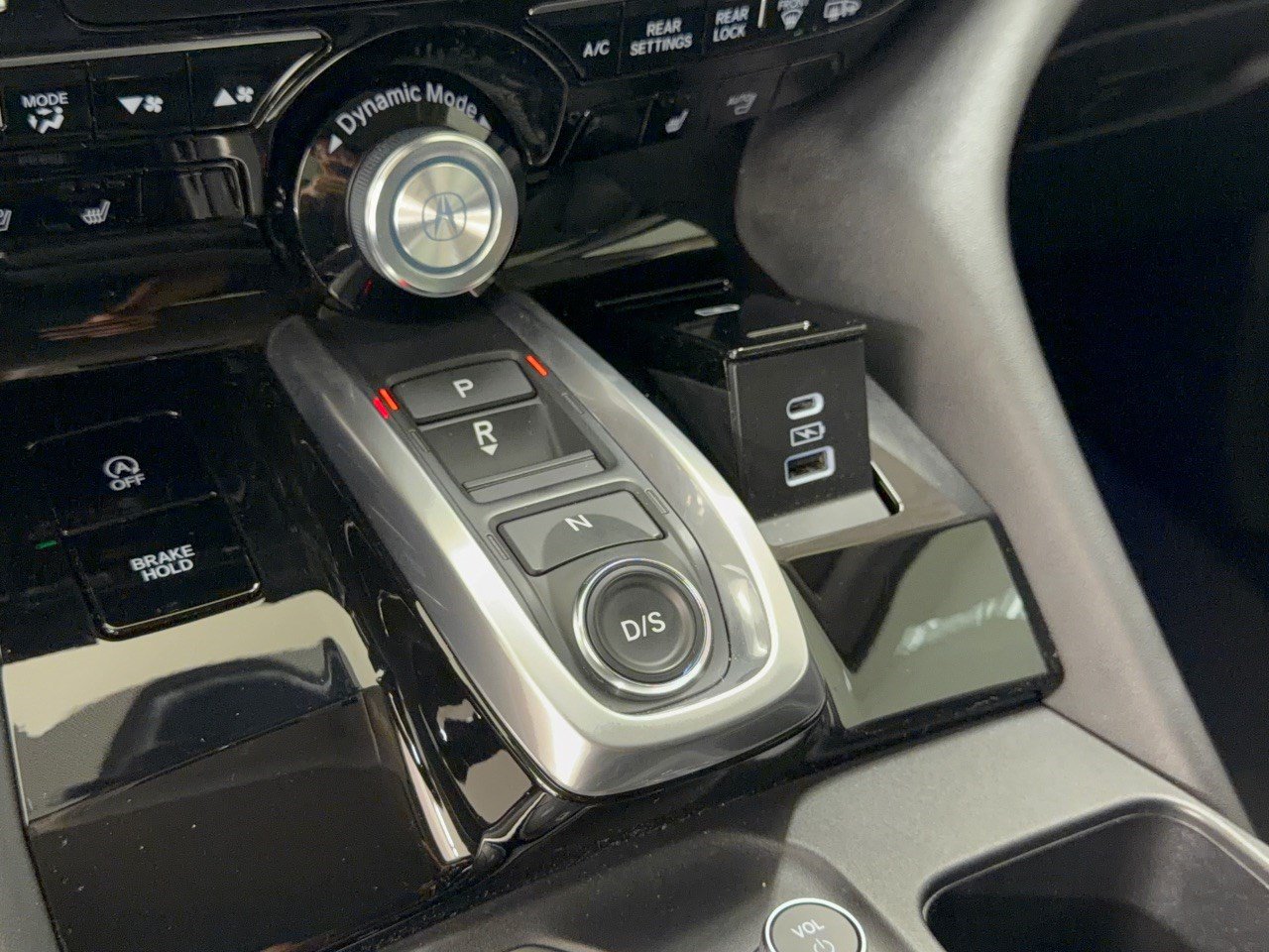 Used 2024 Acura MDX w/ Technology Package FWD image 21