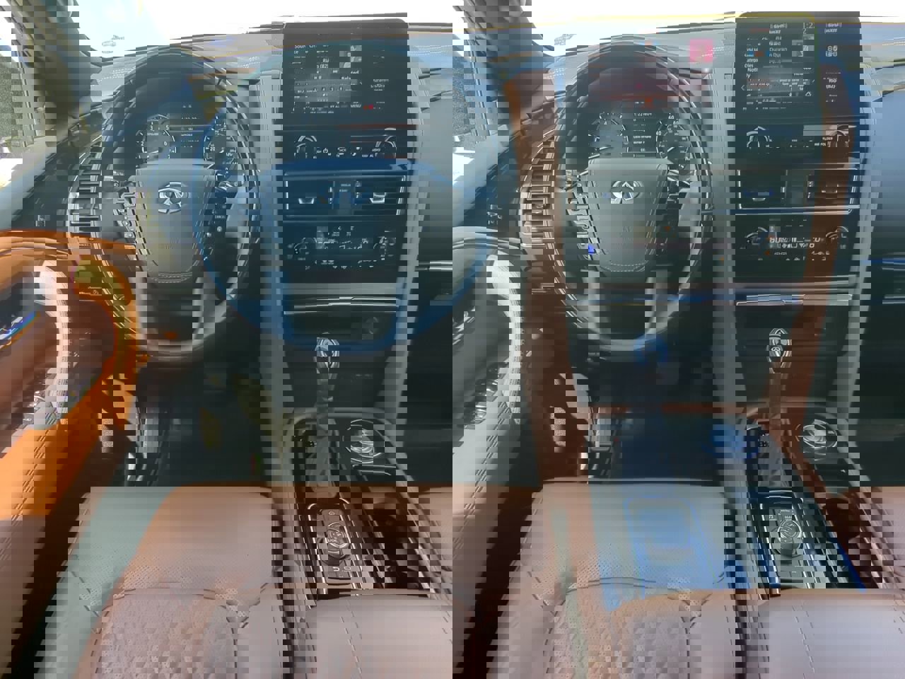 Used 2022 INFINITI QX80 Sensory w/ Cargo Package image 14