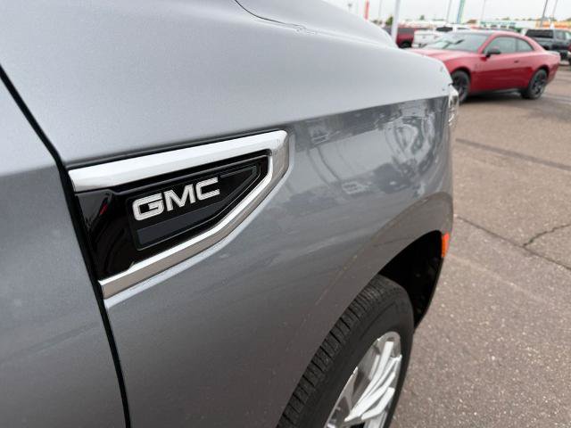 Used 2021 GMC Yukon XL Denali w/ Denali Premium Package AWD/4WD image 13