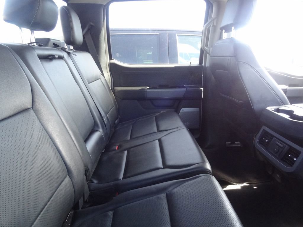 Certified 2023 Ford F250 Lariat w/ FX4 Off-Road Package image 12