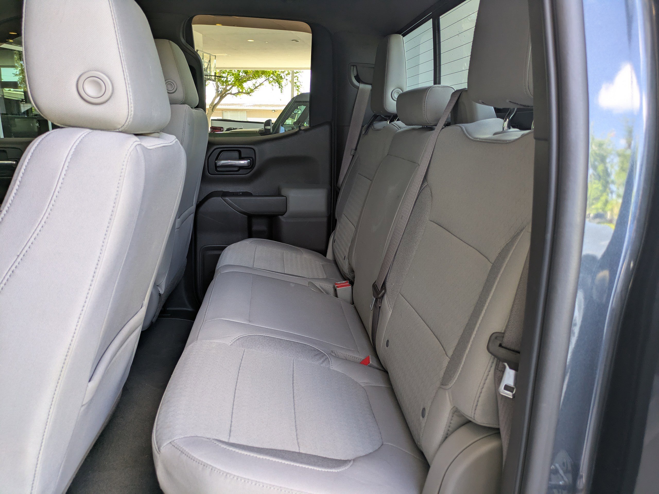 Used 2019 Chevrolet Silverado 1500 LT w/ All-Star Edition AWD/4WD image 17