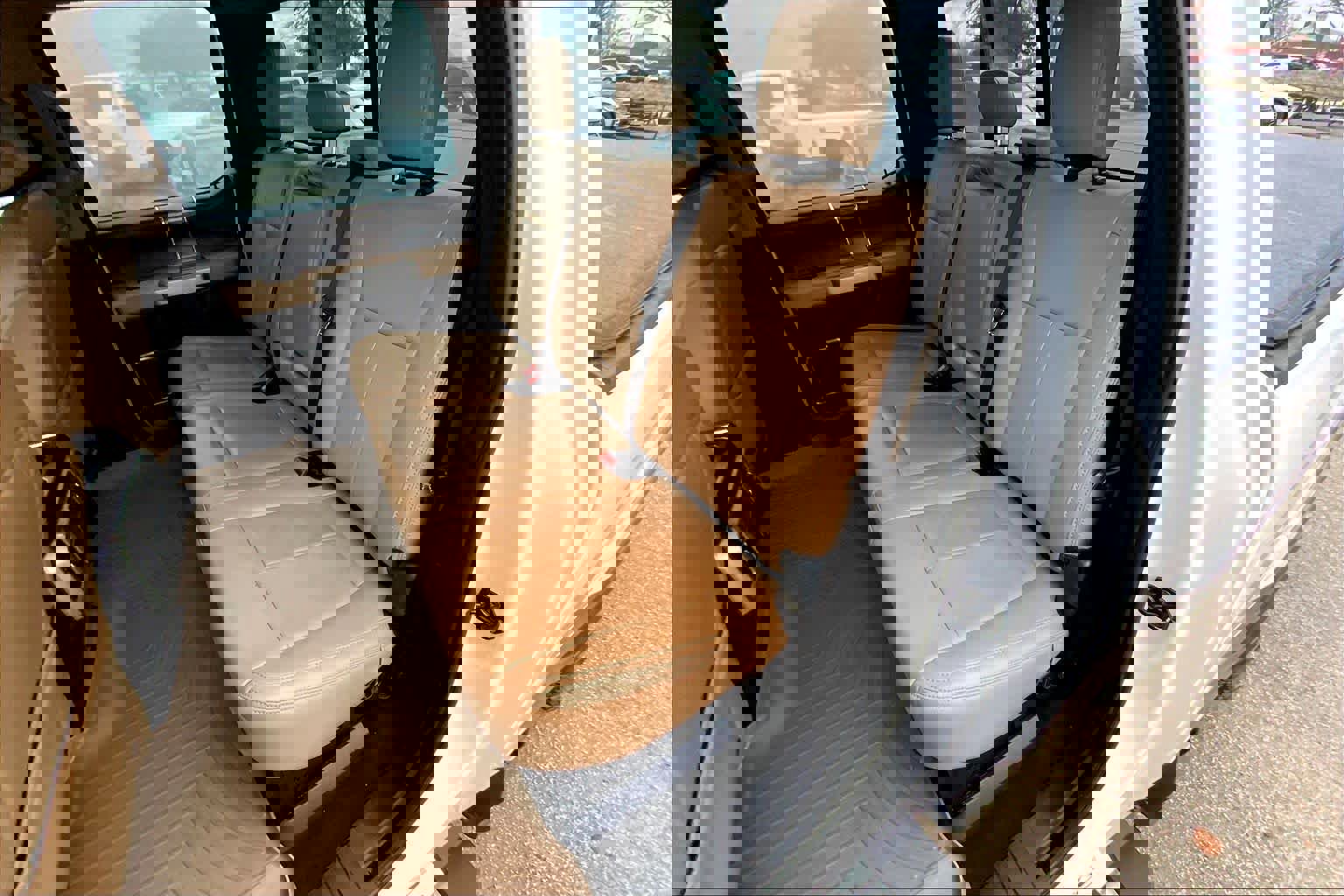 Certified 2022 Ford F250 Lariat w/ Lariat Ultimate Package image 17