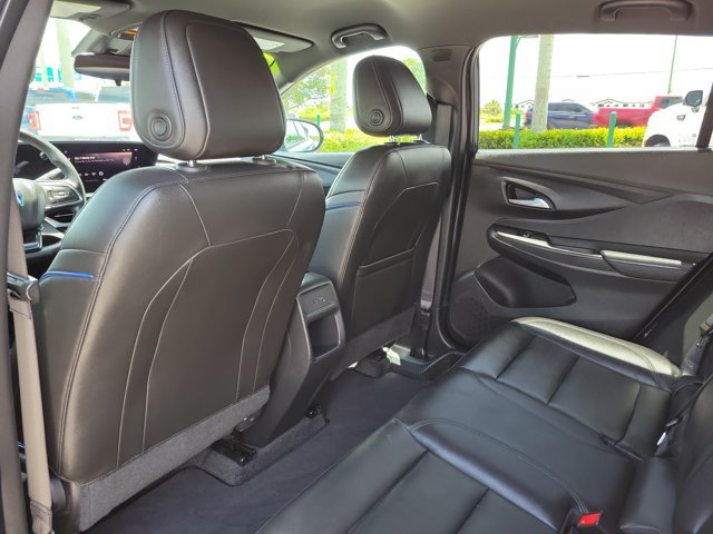 Used 2024 Buick Envista Sport Touring w/ Convenience II Package FWD image 10