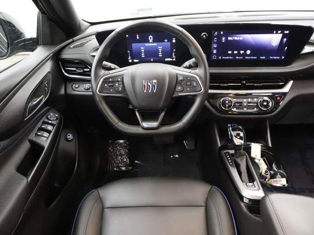 Used 2024 Buick Envista Sport Touring w/ Convenience I Package FWD image 38