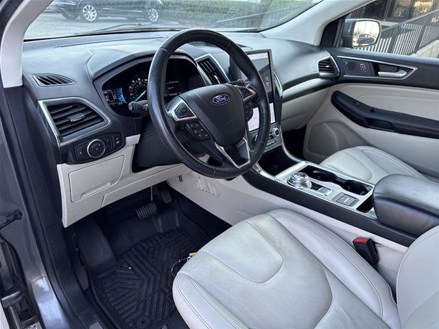 Certified 2022 Ford Edge Titanium AWD/4WD image 24