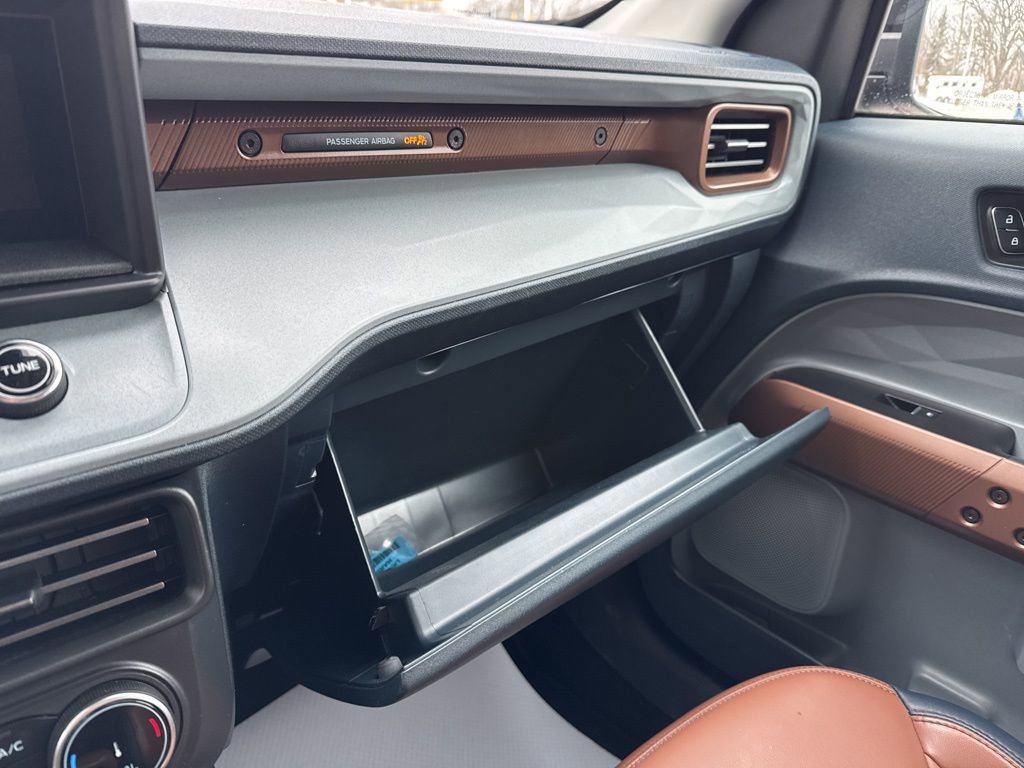 Certified 2024 Ford Maverick Lariat image 28