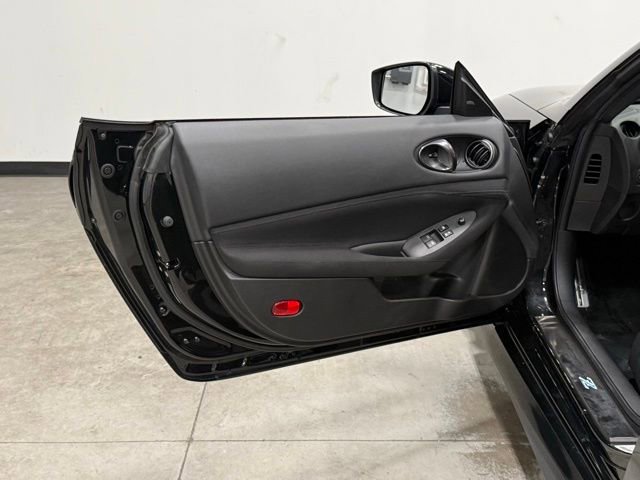 Used 2024 Nissan Z Sport w/ Floor Mat Package RWD image 14