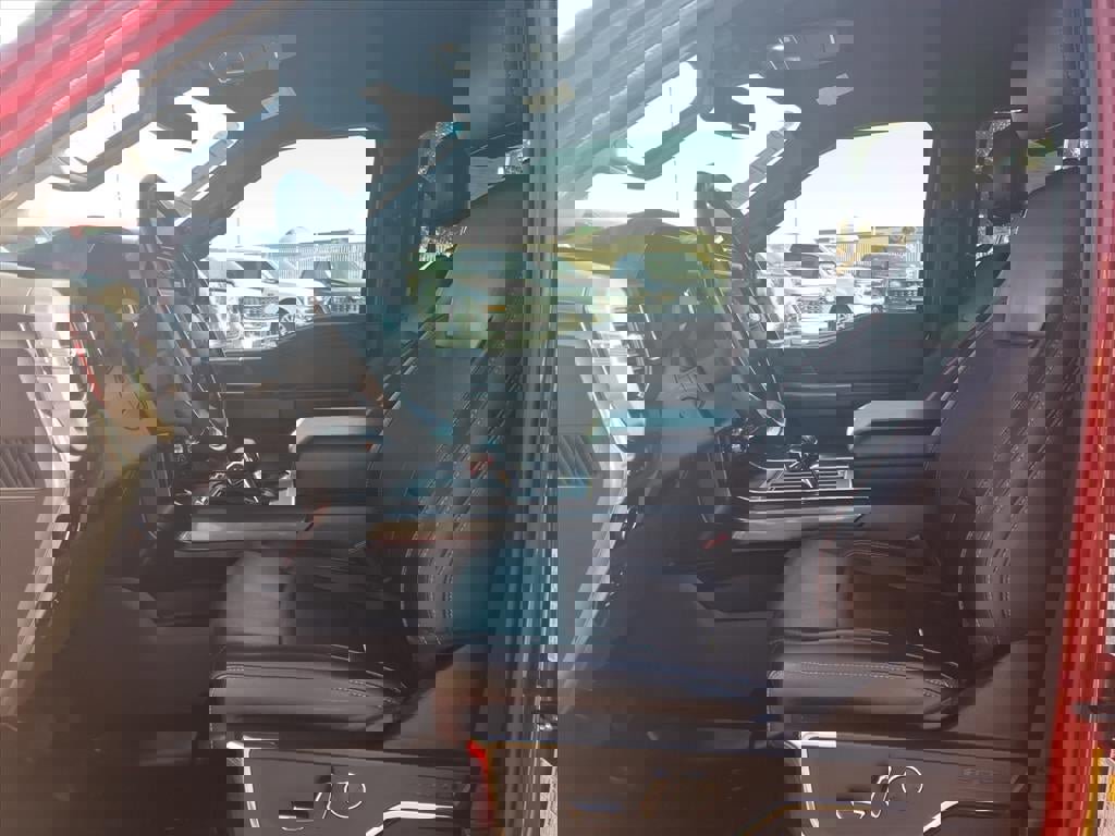 Certified 2023 Ford F150 Lariat w/ Equipment Group 502A High image 23