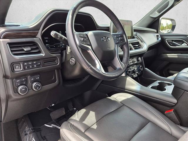 Used 2022 Chevrolet Tahoe Z71 w/ Luxury Package AWD/4WD image 10