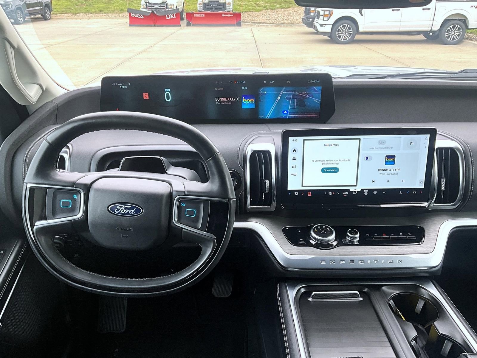 Certified 2025 Ford Expedition Platinum AWD/4WD image 12