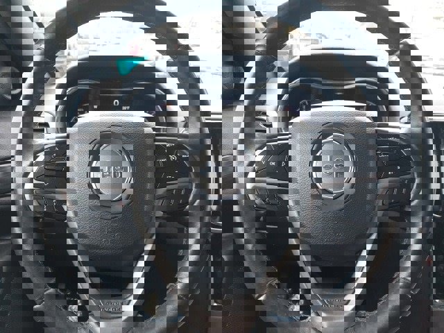 Used 2019 Jeep Grand Cherokee Laredo image 19