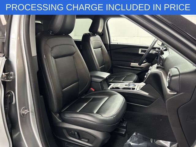 Certified 2023 Ford Explorer XLT w/ Equipment Group 202A RWD image 16