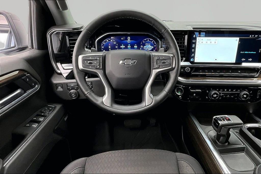 Used 2025 Chevrolet Silverado 1500 RST w/ All Star Edition Plus AWD/4WD image 5
